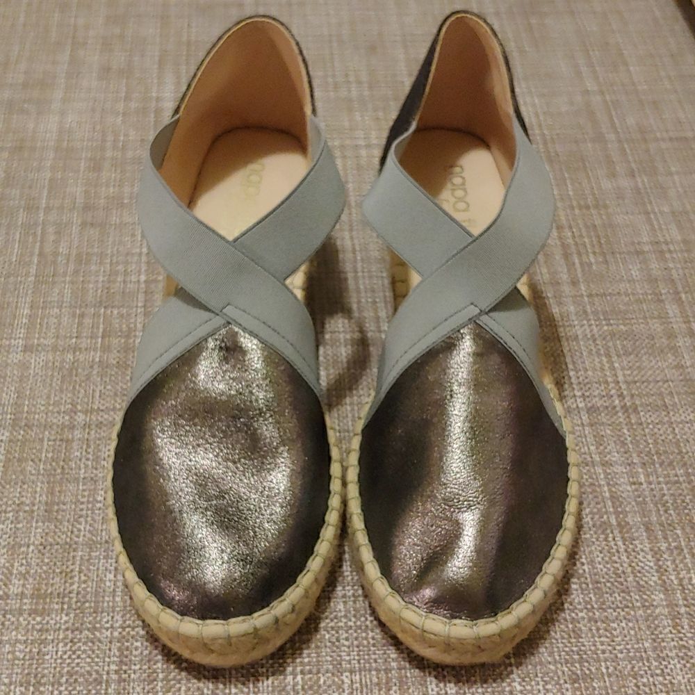 David Tate Napa Flex Espadrilles Size 40.  New.